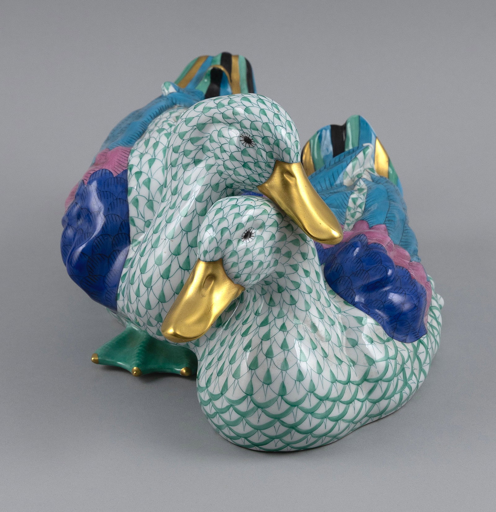 PAIR OF HEREND PORCELAIN DUCKS 20th Century Length 11". (1 of 6)