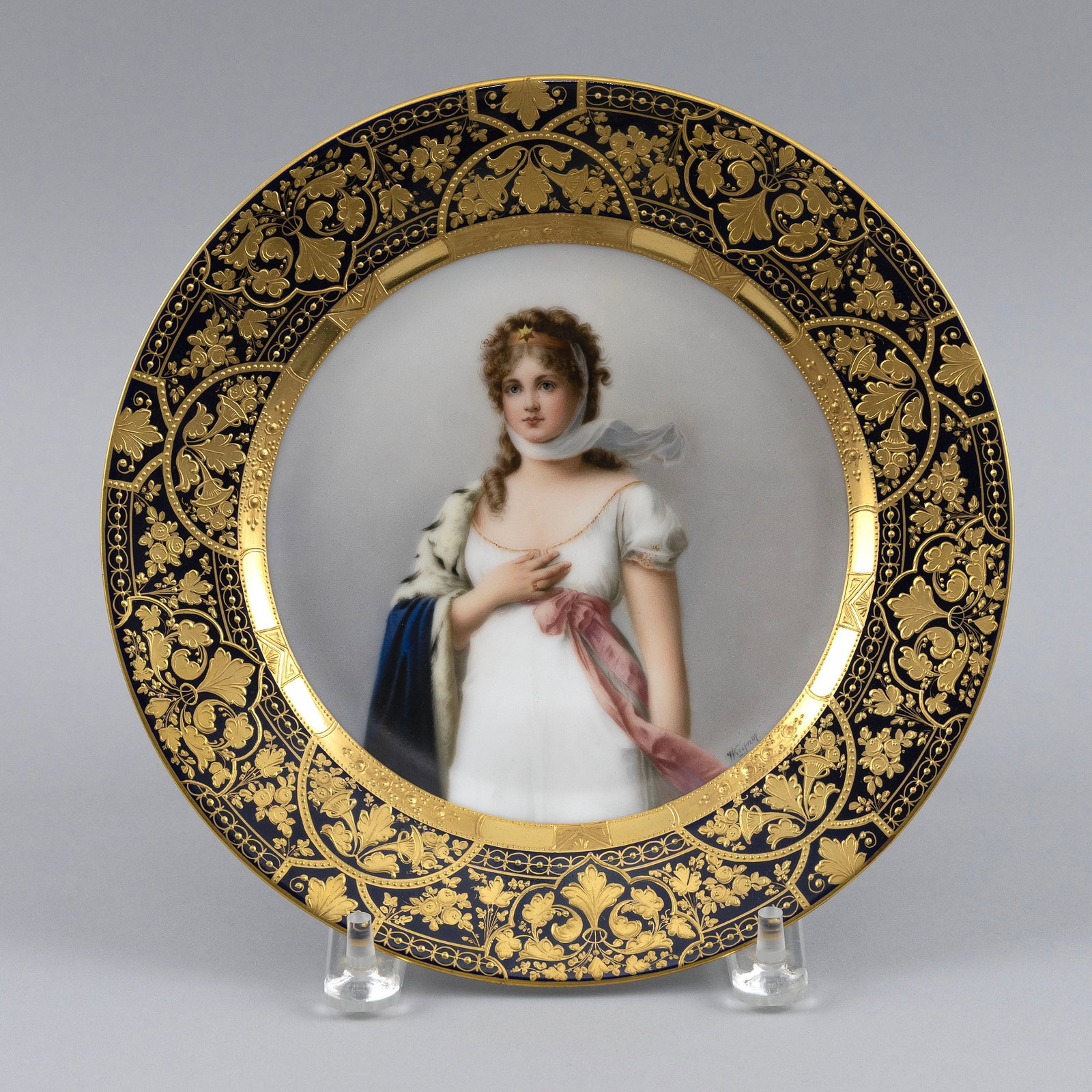 ROYAL VIENNA HAND-PAINTED PORCELAIN CABINET PLATE Circa 1900 Diameter 9.5". (1 of 3)