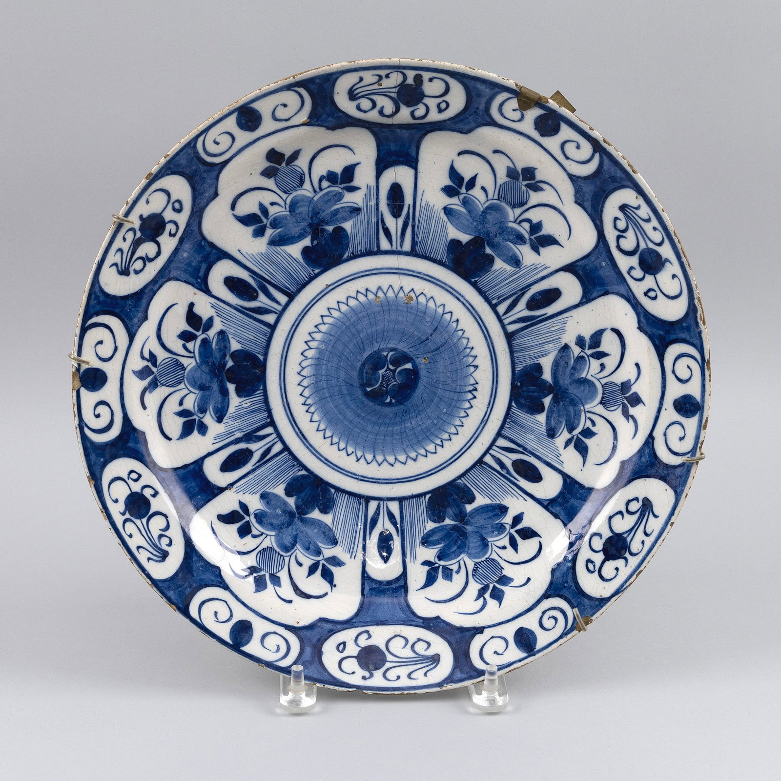 DELFT BLUE AND WHITE CHARGER The Netherlands, 18th Century Diameter 13.5". (1 of 2)