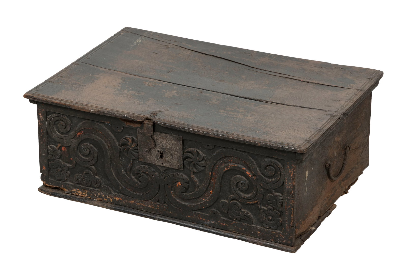 ENGLISH CARVED OAK BOX Late 17th/18th Century Height 5". Width 20". Depth 18". (1 of 3)
