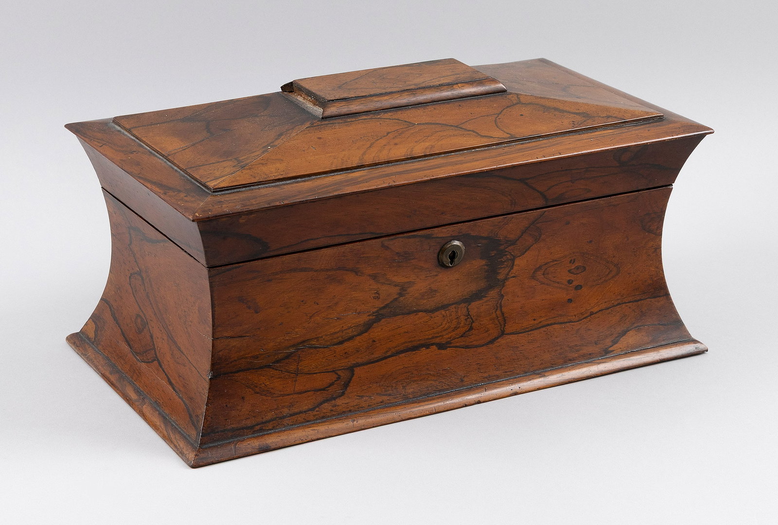 ENGLISH ROSEWOOD VENEER TEA CADDY 19th Century Height 7". Width 14.25". Depth 8". (1 of 5)
