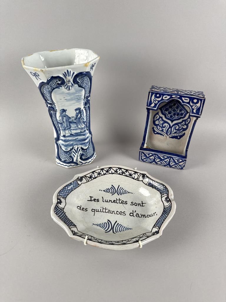THREE PIECES OF BLUE AND WHITE DELFT 19th/Early 20th Century Vase height 9.75". Tray width 7.5".: THREE PIECES OF BLUE AND WHITE DELFT 19th/Early 20th Century A vase, a tray and a wall hanging. Vase height 9.75". Tray width 7.5". Provenance: The Estate of Paul and Diane Madden, Sandwich, Massachus