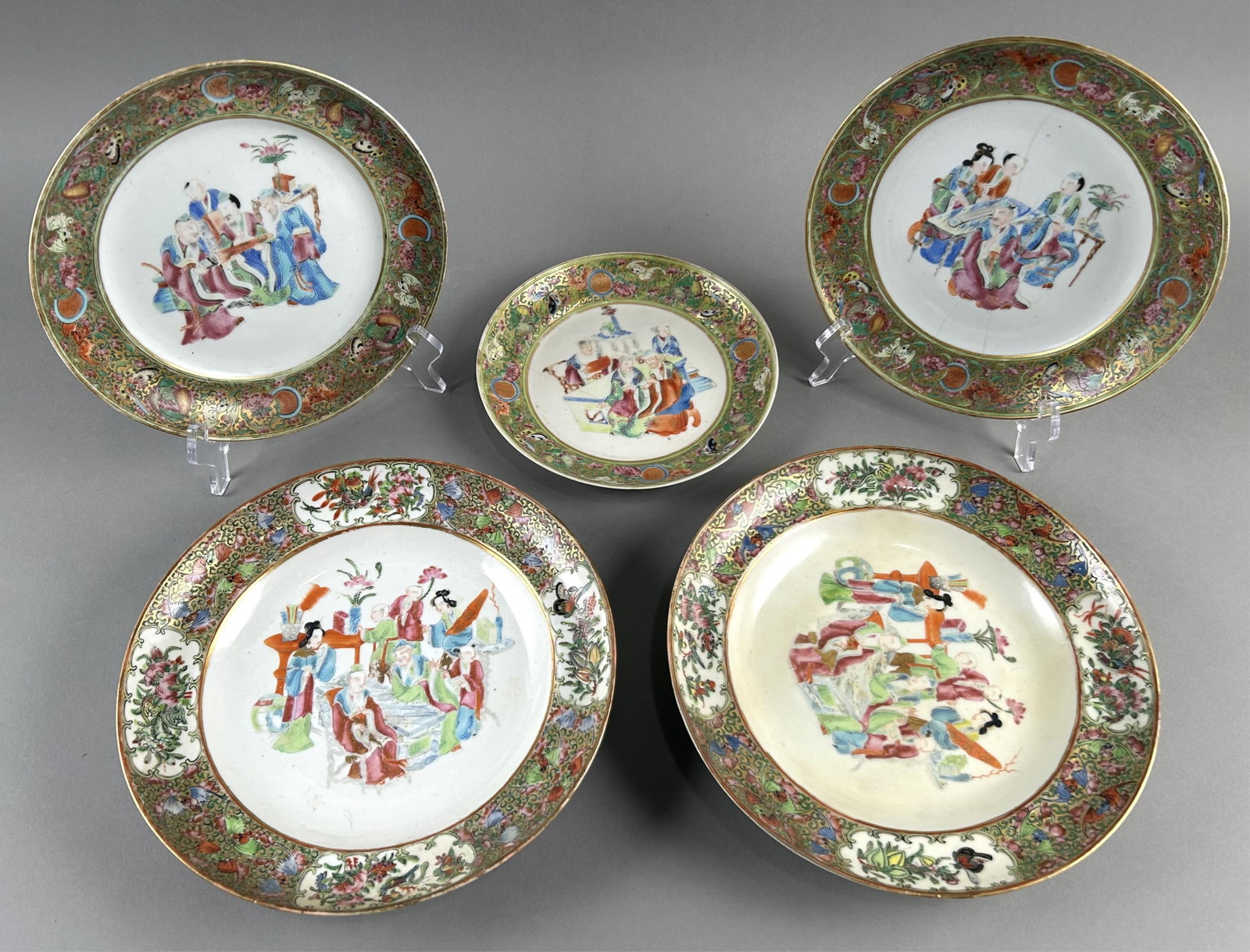 FIVE CHINESE EXPORT FAMILLE ROSE PORCELAIN TABLEWARES 19th Century (1 of 5)