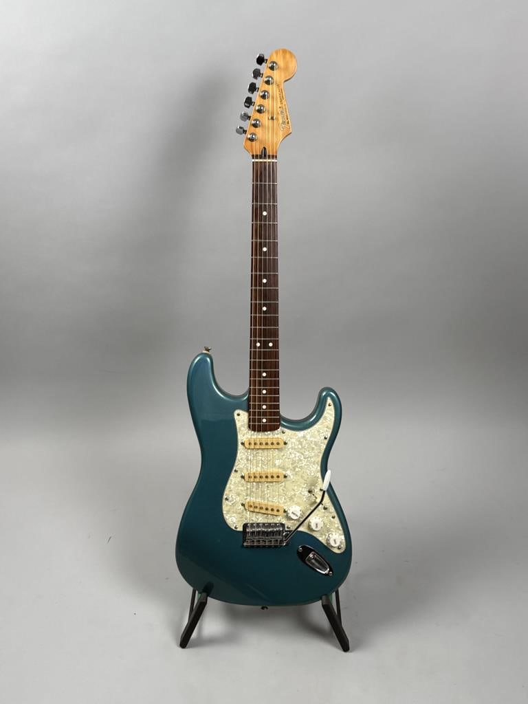 FENDER STRATOCASTER GUITAR Mexico, Contemporary Length 38.5". (1 of 3)