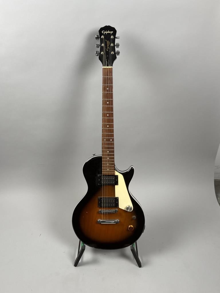 GIBSON EPIPHONE SPECIAL MODEL GUITAR Contemporary Length 40". (1 of 3)
