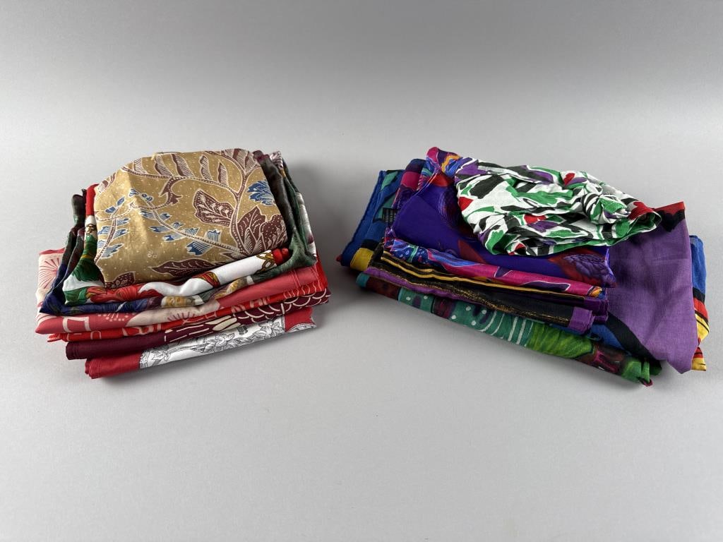 FOURTEEN ASSORTED SCARVES Late 20th/Early 21st Century (1 of 2)