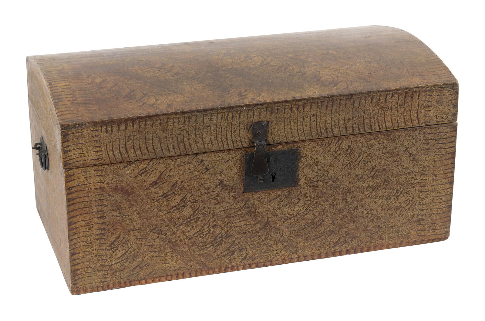 PAINT-DECORATED DOME-TOP TRUNK Probably New England, Circa 1840 Height 13". Width 26". Depth 14.5". (1 of 5)