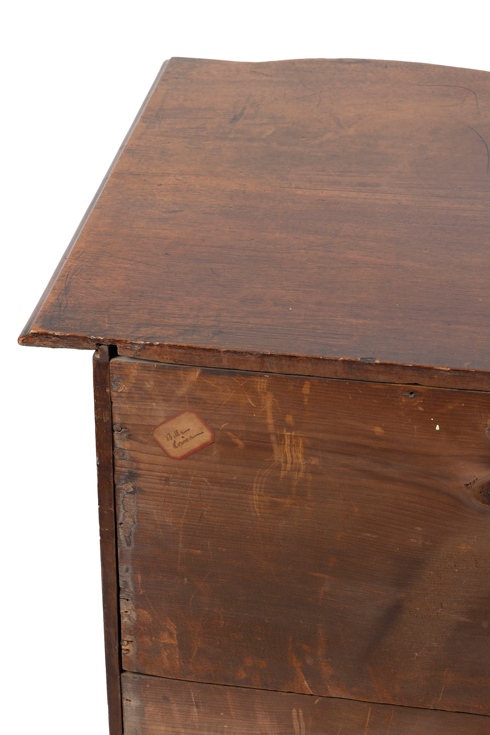 CHIPPENDALE MAHOGANY REVERSE-SERPENTINE CHEST OF DRAWERS Massachusetts, Circa 1780 Height 32.5". - 5