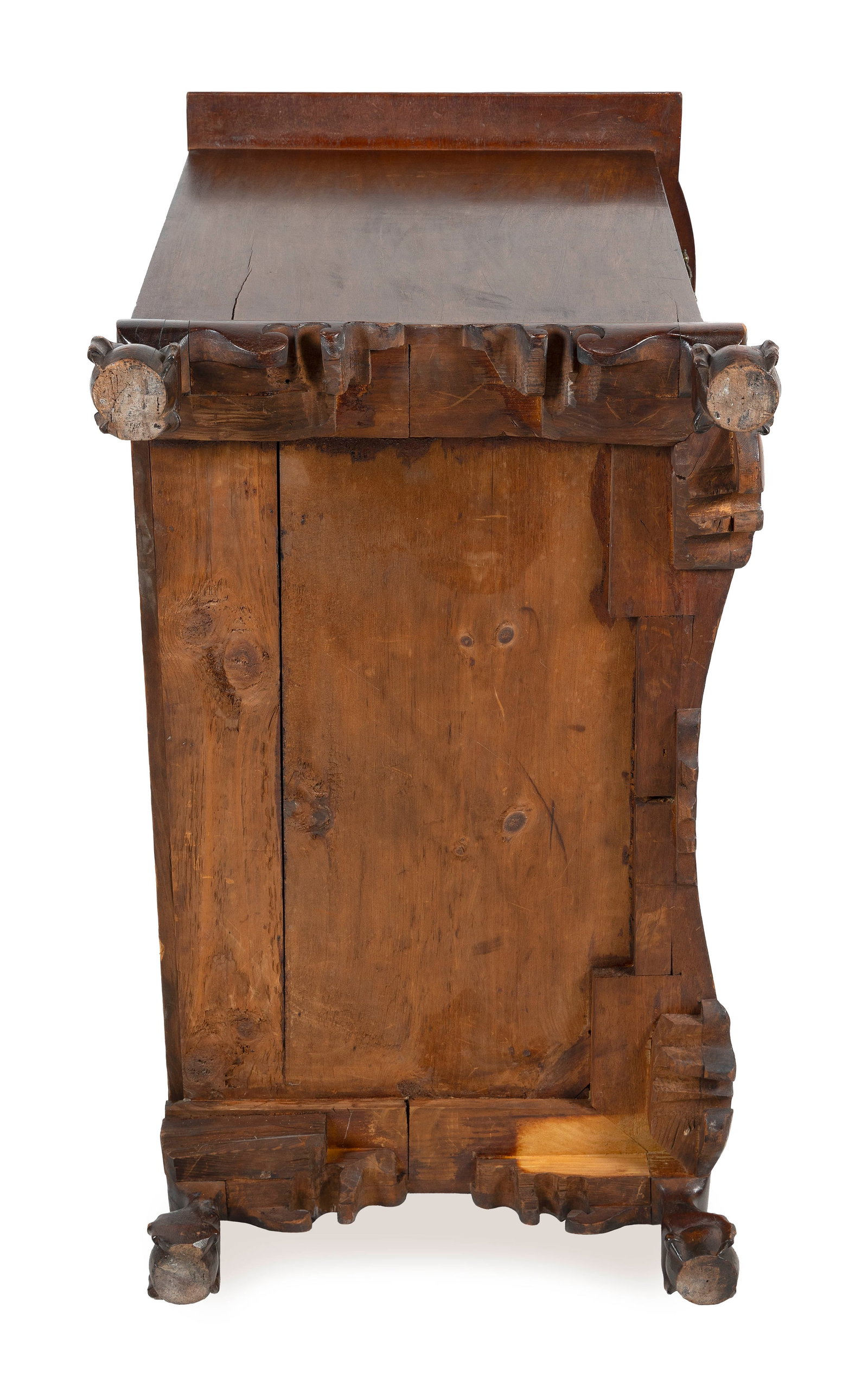 CHIPPENDALE MAHOGANY REVERSE-SERPENTINE CHEST OF DRAWERS Massachusetts, Circa 1780 Height 32.5". - 7
