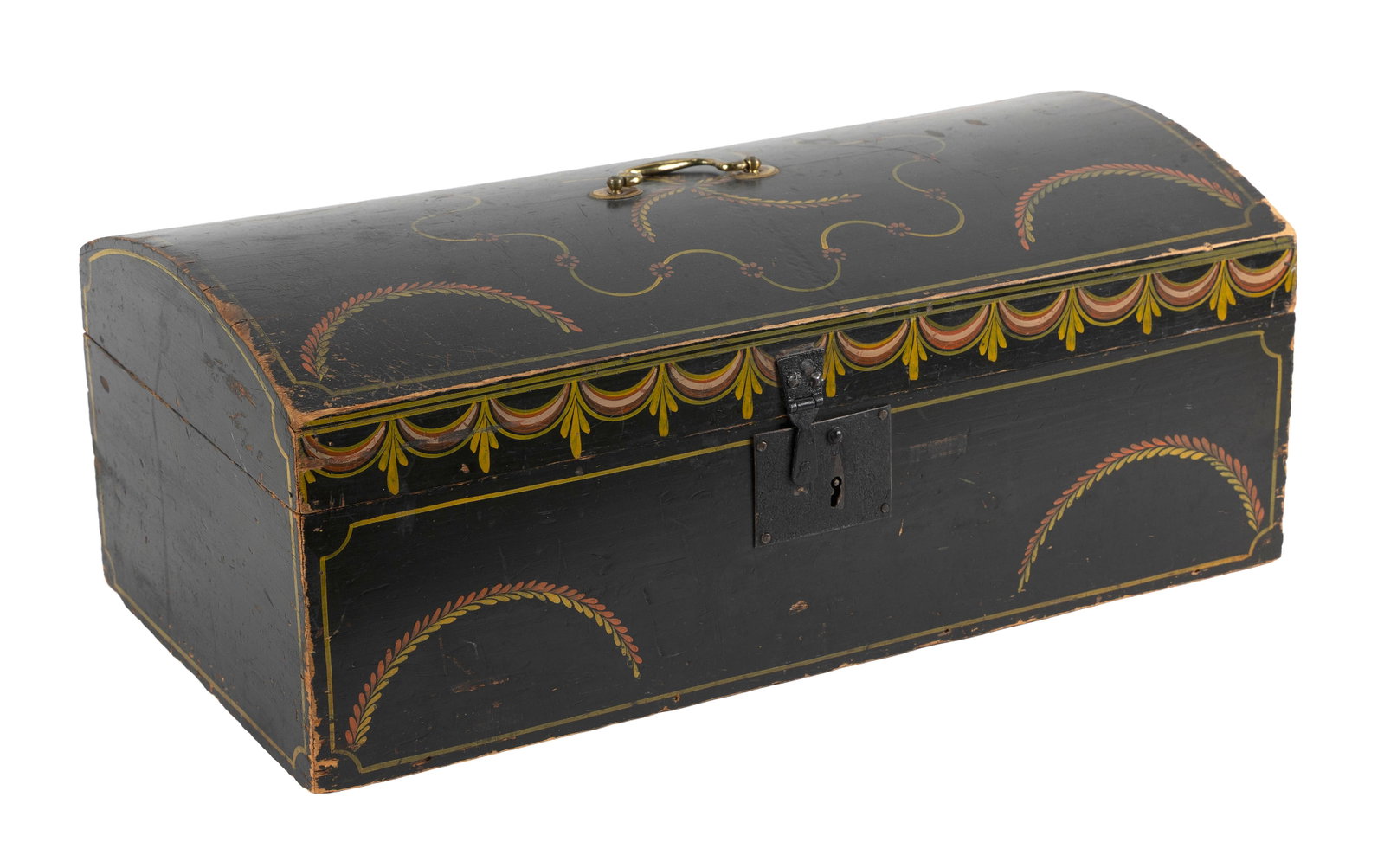 PAINT-DECORATED PINE DOME-TOP TRUNK, PROBABLY WORCESTER COUNTY, MASSACHUSETTS Circa 1830 Height (1 of 4)
