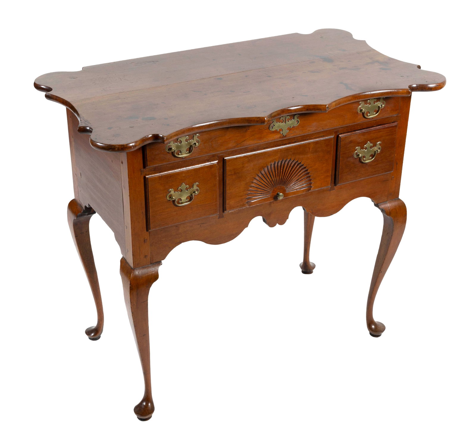 EXTREMELY RARE AND IMPORTANT QUEEN ANNE CHERRY DRESSING TABLE WITH SCALLOPED TOP Wethersfield Area, (1 of 6)