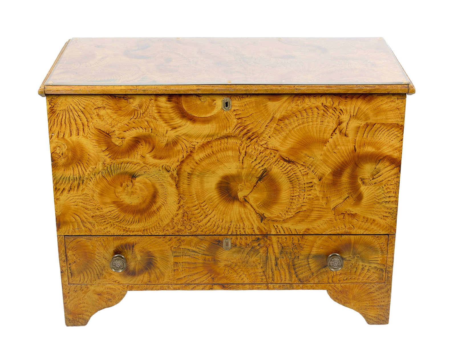 SUPERB PAINT-DECORATED PINE BLANKET CHEST New England, Circa 1810-1820 Height 30.75". Width 40". (1 of 6)