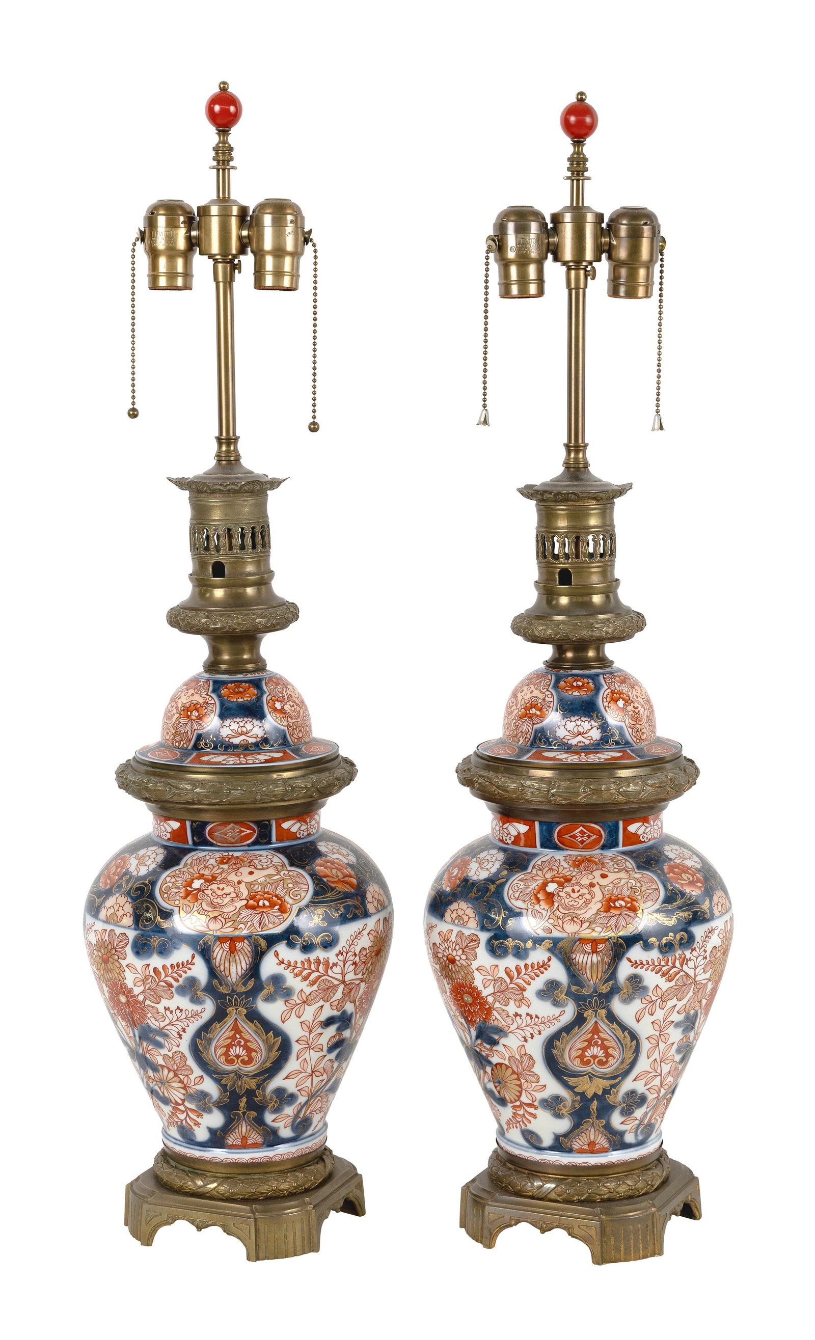 PAIR OF SAMSON PORCELAIN COVERED JARS MOUNTED AS TABLE LAMPS France, Late 19th Century Jar heights (1 of 1)