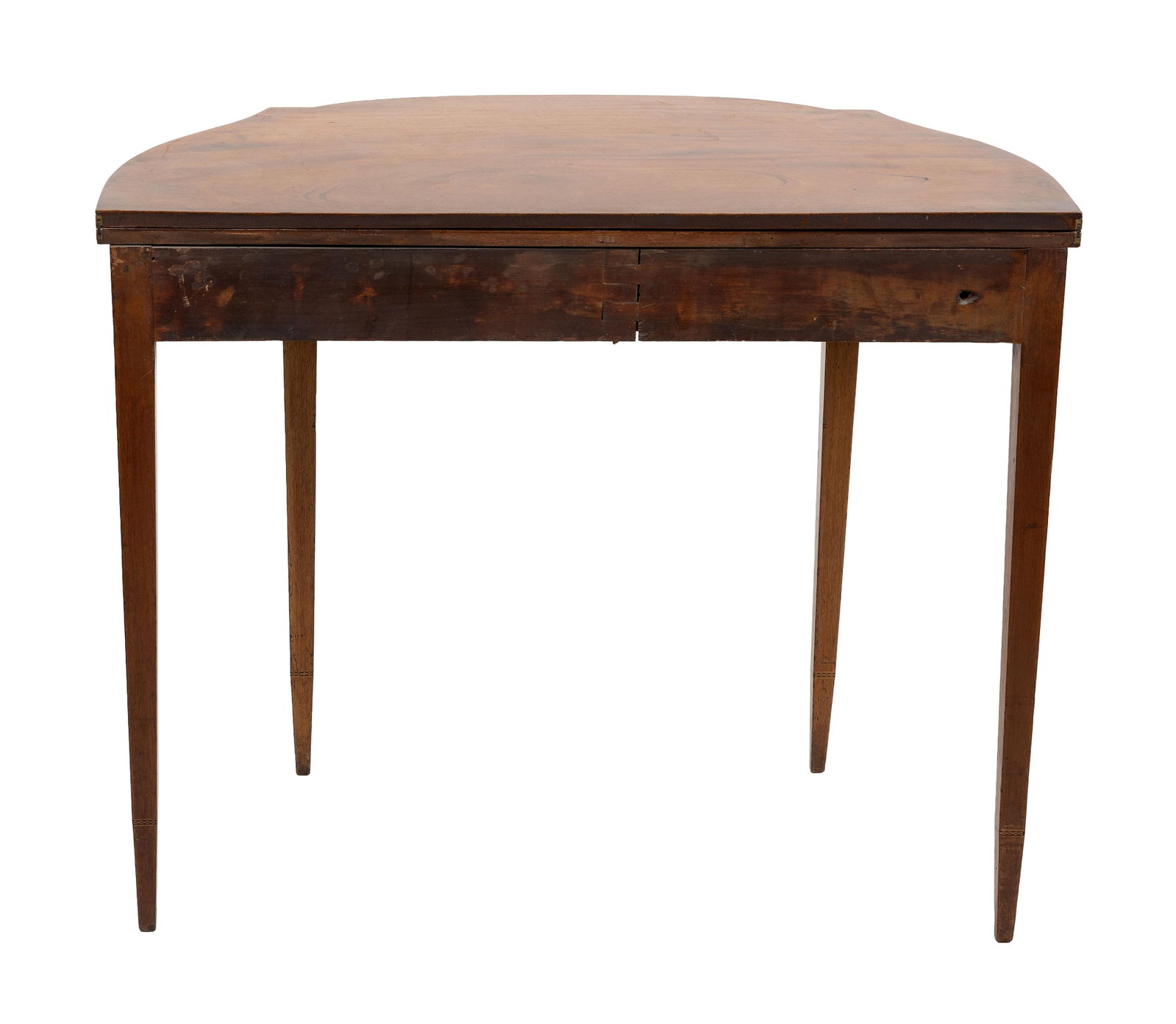 HEPPLEWHITE MAHOGANY AND MAHOGANY VENEER CARD TABLE Massachusetts, Circa 1800 Height 29.75". Width - 3