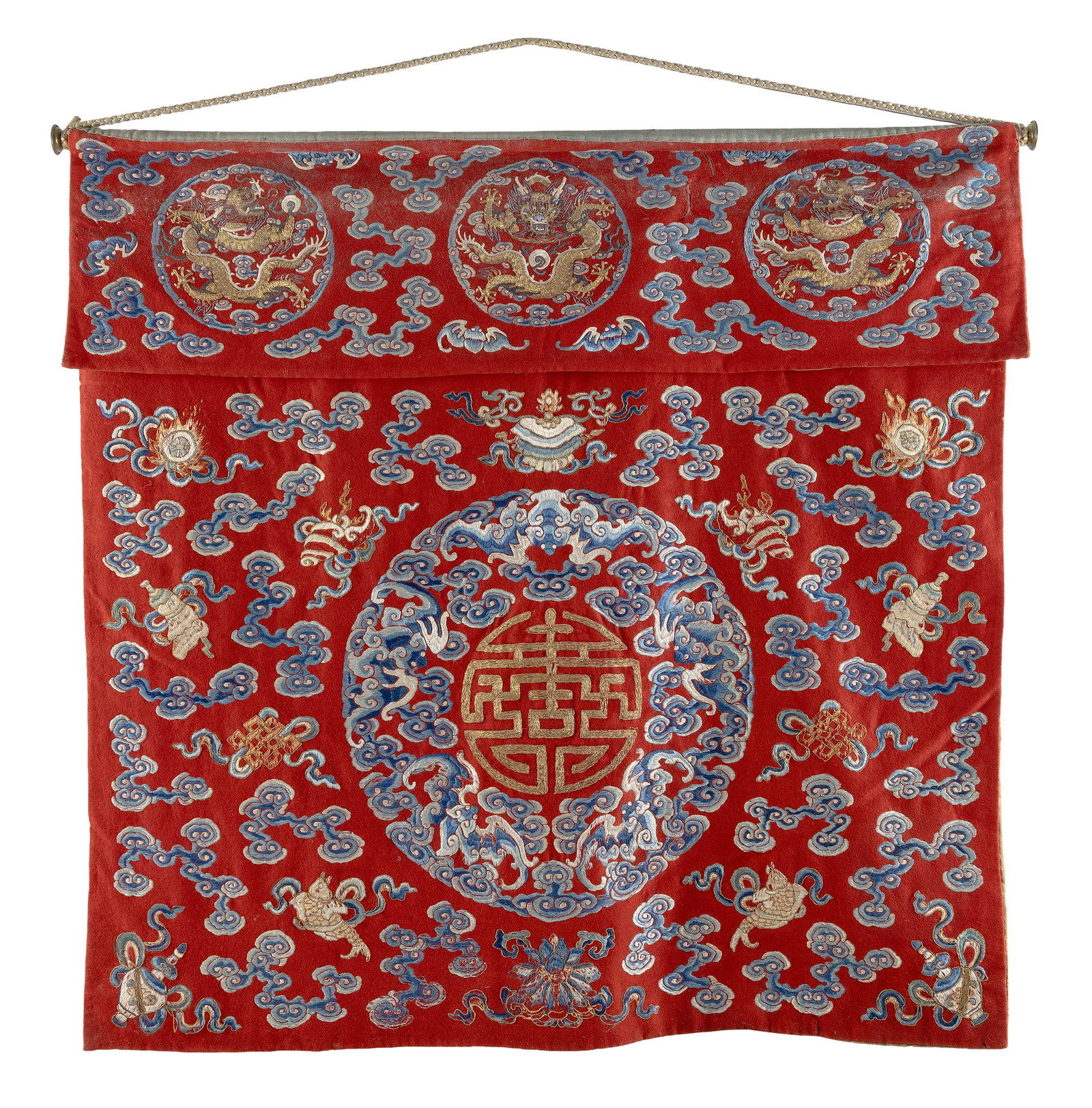 CHINESE NEEDLEWORK ALTAR PANEL OR BANNER Guangxu Period, Late 19th Century 35" x 34". (1 of 1)