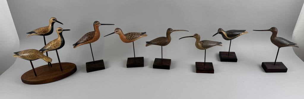 NINE WILLIAM JOHNSON MINIATURE SHOREBIRD CARVINGS Virginia, Contemporary Heights from 8" to 10".: NINE WILLIAM JOHNSON MINIATURE SHOREBIRD CARVINGS Virginia, Contemporary With stands. Heights from 8" to 10".