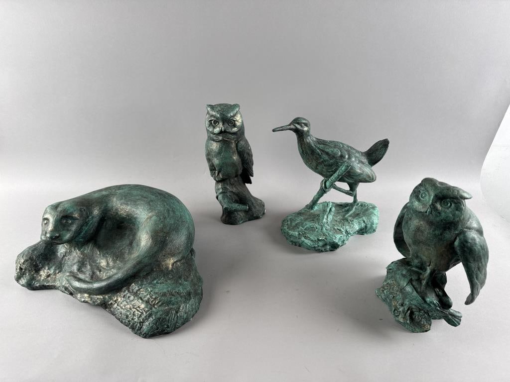 FOUR ROSCOE A. CONDON CERAMIC ANIMALS Fitchburg, Massachusetts, 1935-2025 Lengths from 5" to 15".: FOUR ROSCOE A. CONDON CERAMIC ANIMALS Fitchburg, Massachusetts, 1935-2025 Two owls, a rail and an otter. All with green finish. Lengths from 5" to 15".