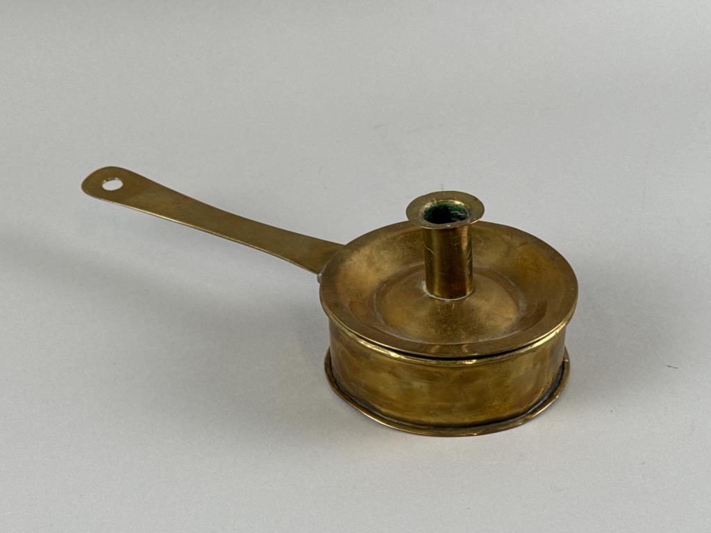 UNUSUAL BRASS CHAMBERSTICK Early 19th Century Height 3.75". Length 11.75".: UNUSUAL BRASS CHAMBERSTICK Early 19th Century Lift-top sconce. Height 3.75". Length 11.75".