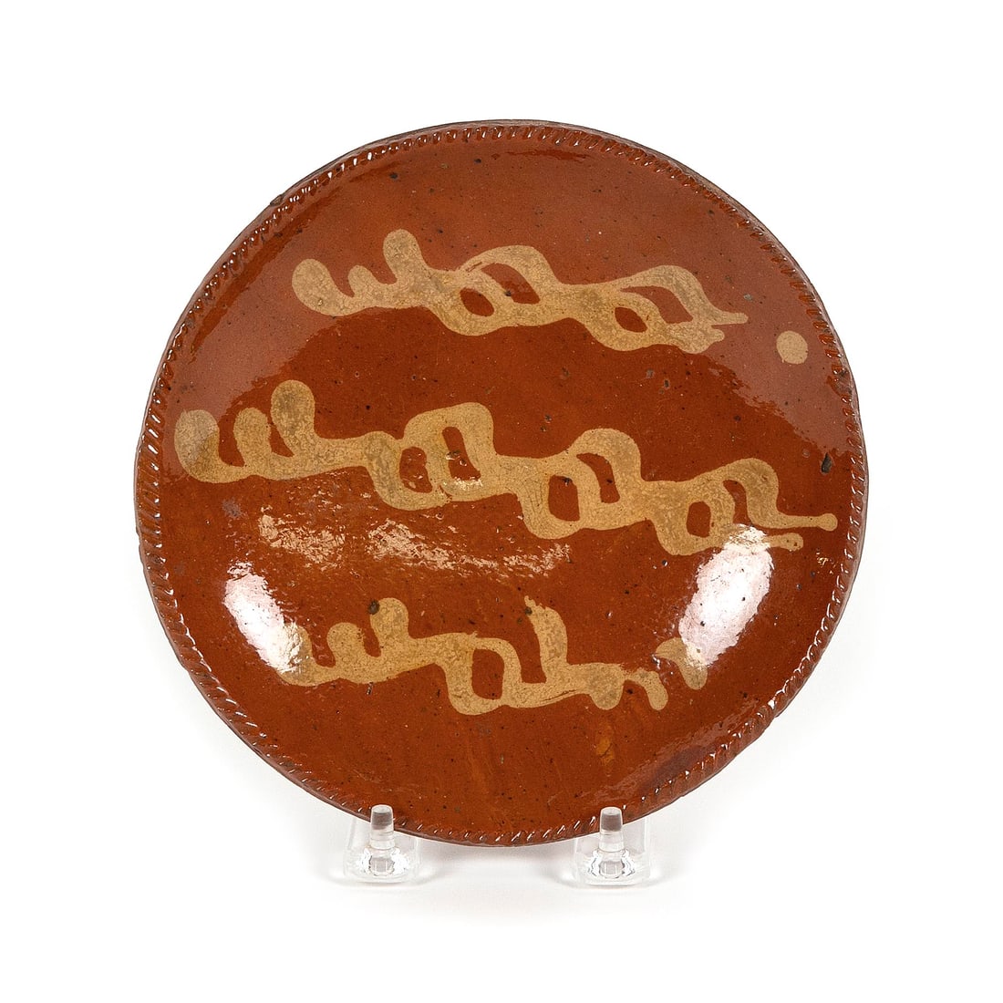 CONNECTICUT REDWARE POTTERY SLIP-DECORATED LUNCHEON PLATE Norwalk, 19th Century Diameter 7". (1 of 2)
