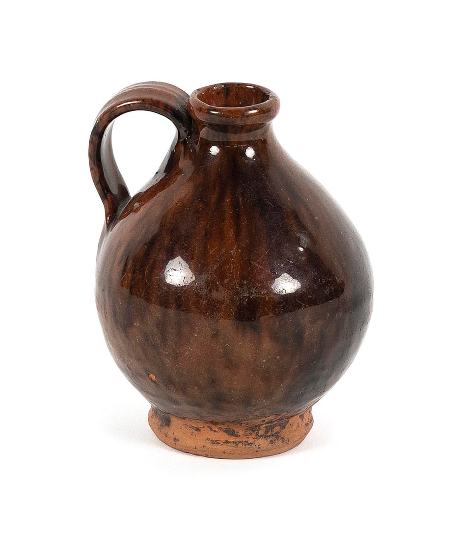 RARE MINIATURE REDWARE POTTERY JUG FROM BRISTOL COUNTY, MASSACHUSETTS 19th Century Height 4". (1 of 5)