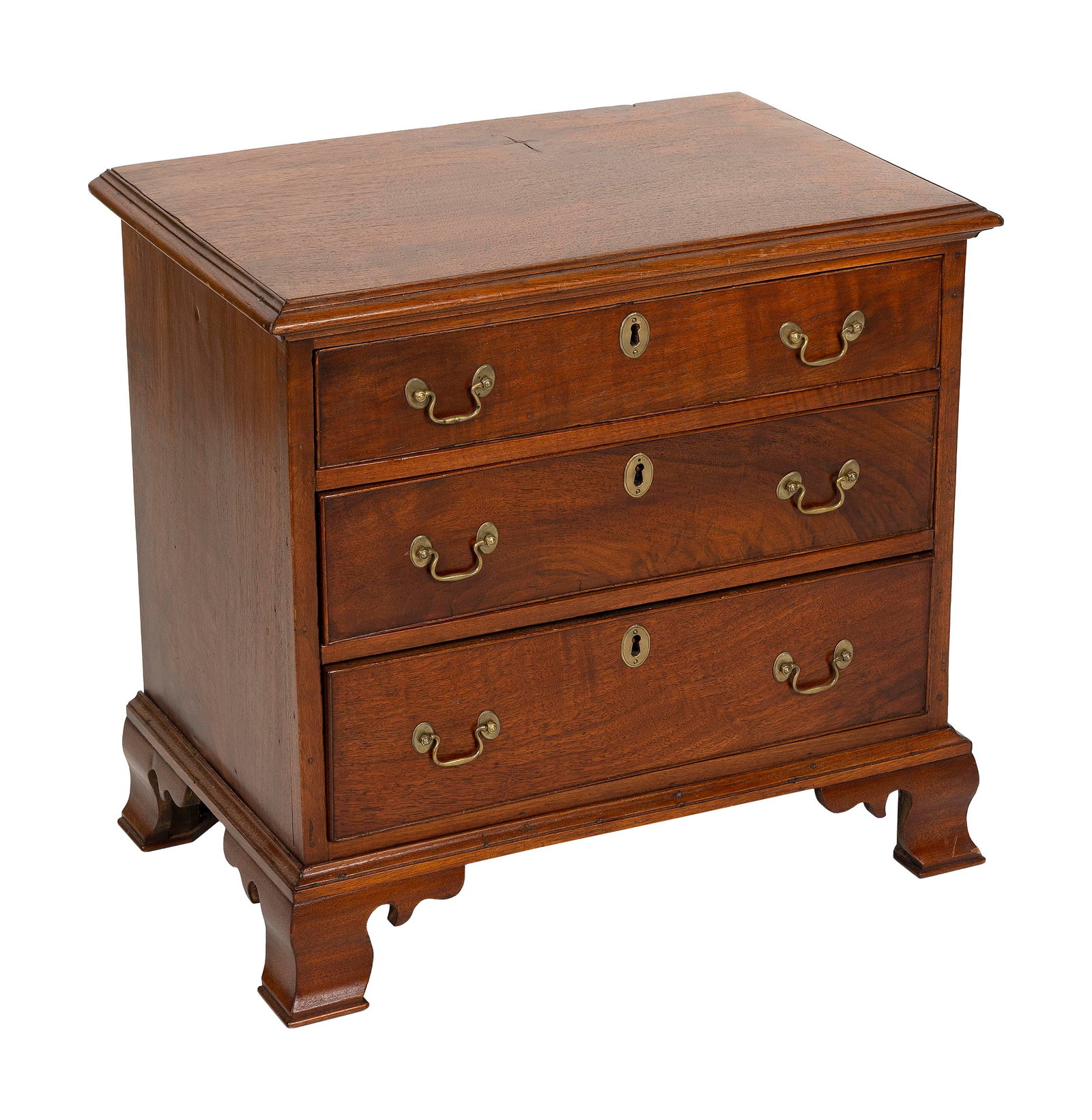 SMALL CHIPPENDALE MAHOGANY THREE-DRAWER CHEST New England, Late 18th Century Height 22". Width 23". (1 of 1)