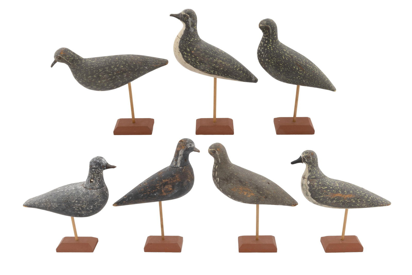 RIG OF SEVEN NANTUCKET PLOVER DECOYS Late 19th Century Lengths 10". (1 of 7)