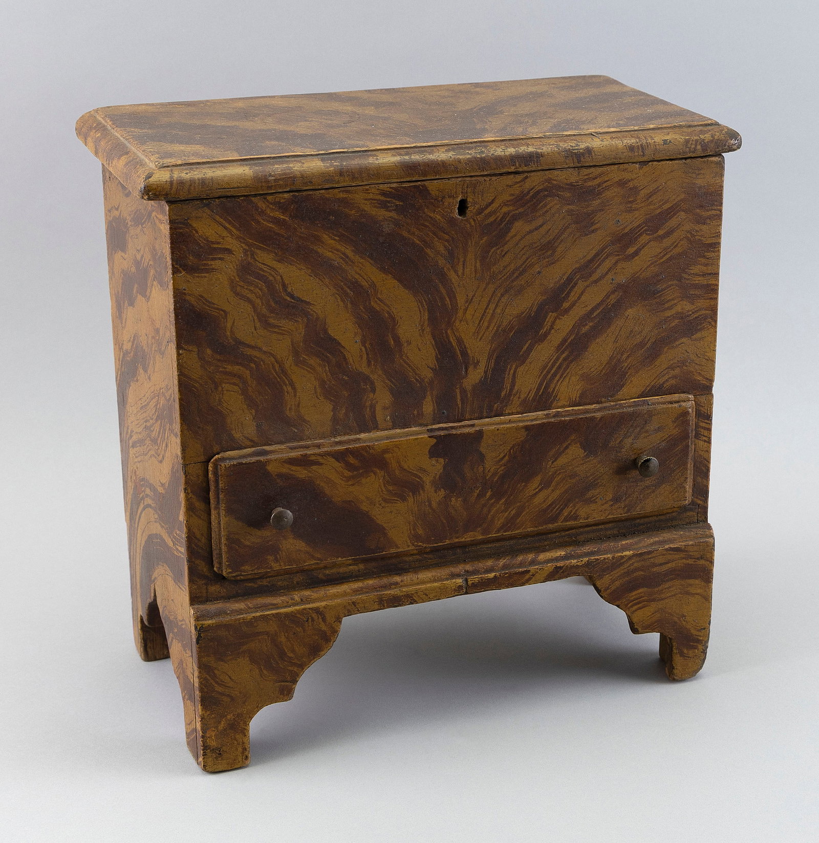 MINIATURE GRAIN-PAINTED PINE BLANKET CHEST 19th Century Height 12.5". Width 12.5". Depth 6.5". (1 of 5)