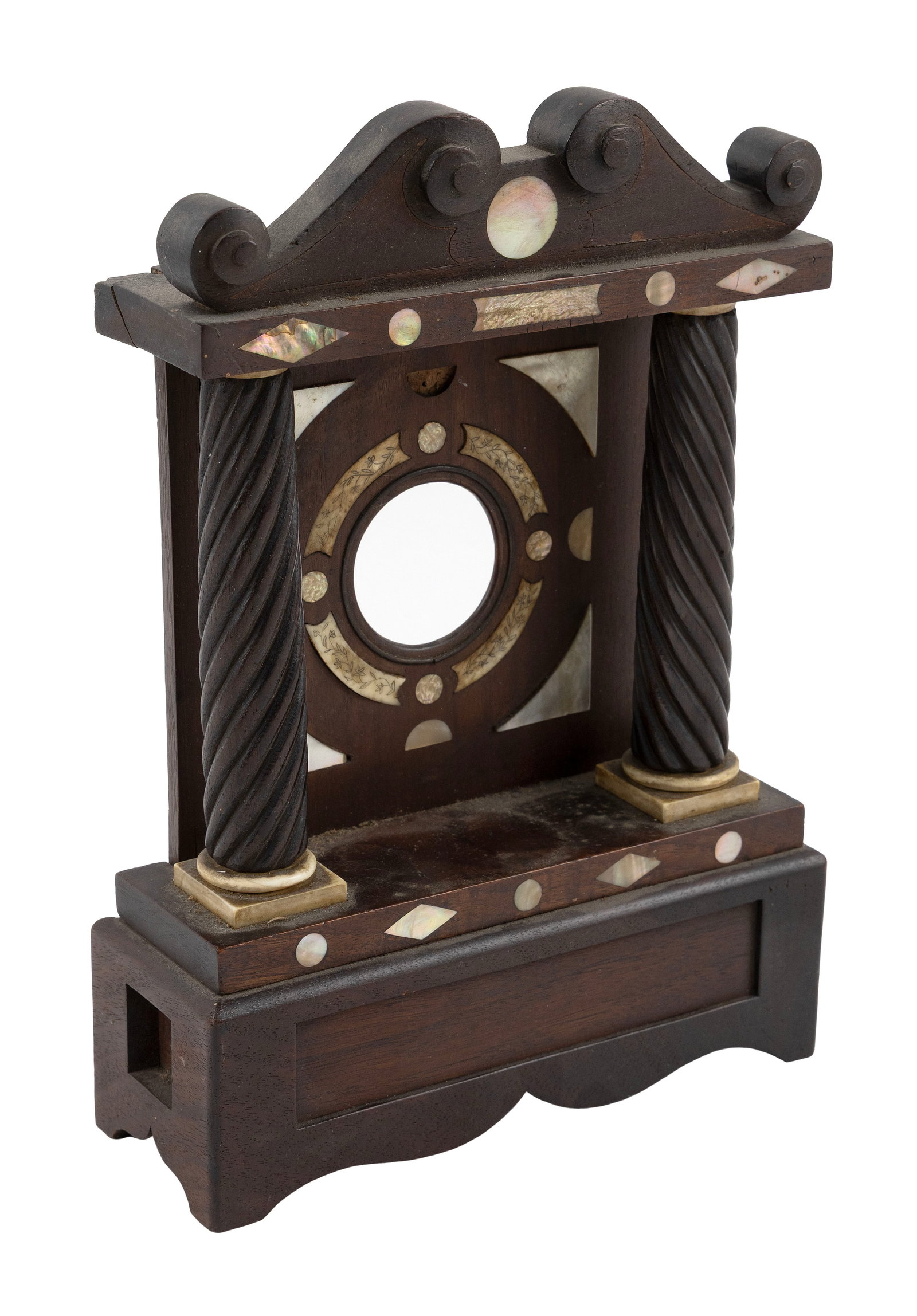SCRIMSHAW WATCH HUTCH 19th Century Height 10.75". Width 7.5". Depth 2.75". (1 of 2)