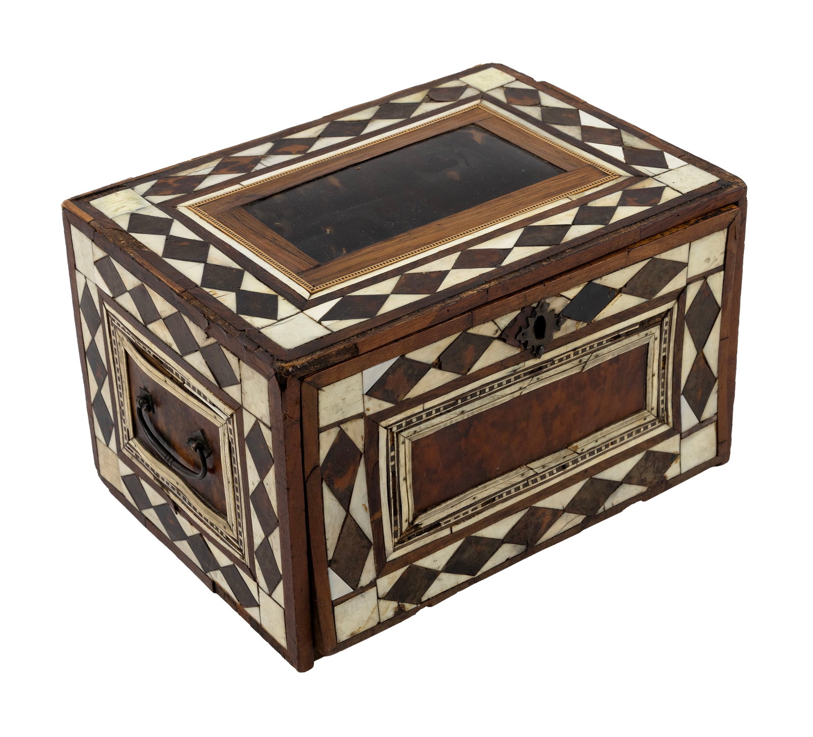 FINE SCRIMSHAW FALL-FRONT BOX Mid-19th Century Height 6.5". Width 10.5". Depth 7.75". (1 of 2)