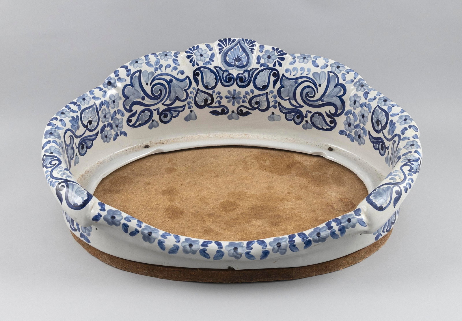 BLUE AND WHITE CERAMIC DOG BED 20th Century Height 9". Width 25.5". Depth 21.5". (1 of 3)