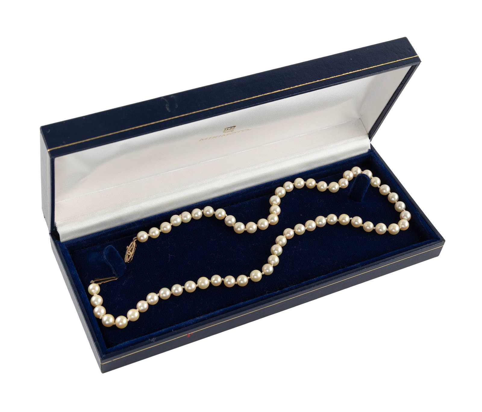 14KT YELLOW GOLD AND MIKIMOTO CULTURED PEARL NECKLACE: 14KT YELLOW GOLD AND MIKIMOTO CULTURED PEARL NECKLACE Pearls approx. 6.0mm. Gold marquise shaped filigree clasp. Stamped. Length 18".