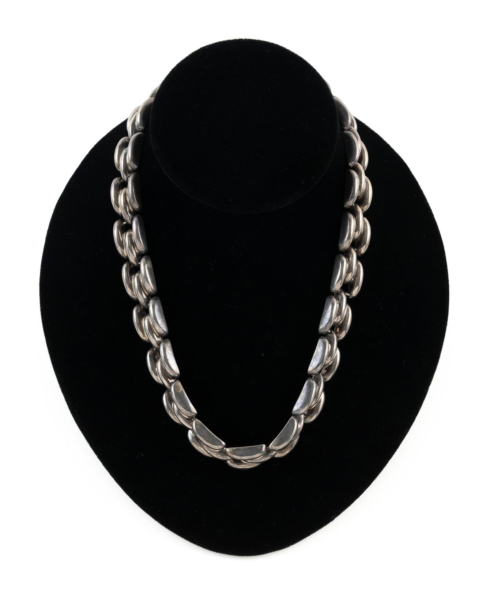 STERLING SILVER FLEXIBLE LINK NECKLACE Approx. 44.8 total dwt.