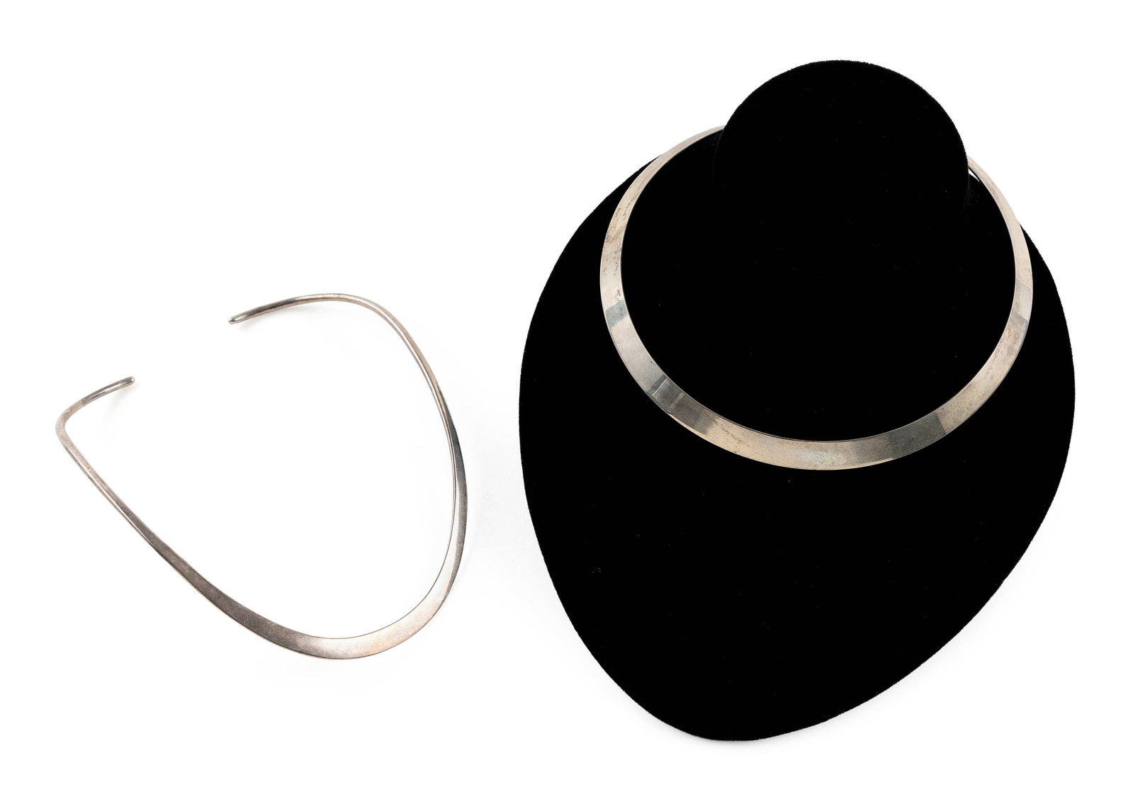 TWO STERLING SILVER COLLARS Approx. 56.4 total dwt. (1 of 3)