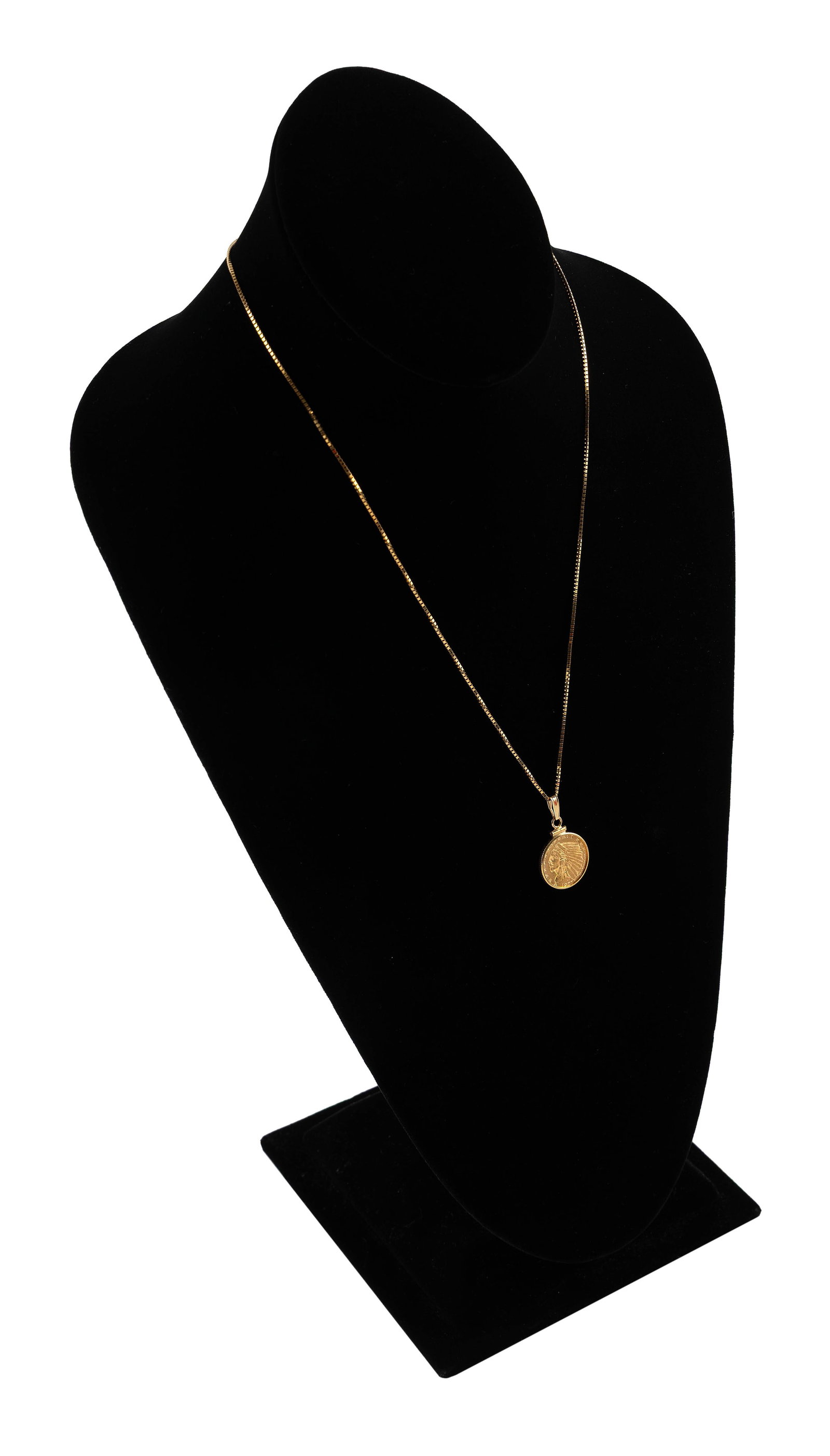 1927 2.5 DOLLAR GOLD COIN PENDANT ON 14KT YELLOW GOLD CHAIN Approx. 5.7 total dwt.: 1927 2.5 DOLLAR GOLD COIN PENDANT ON 14KT YELLOW GOLD CHAIN Stamped. Box chain with lobster claw clasp, width 1.0mm, length 20". Approx. 5.7 total dwt.