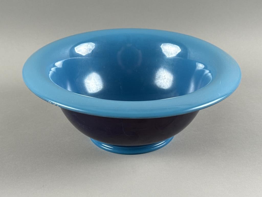 ART GLASS BOWL 20th Century Height 4". Diameter 10.5". (1 of 3)