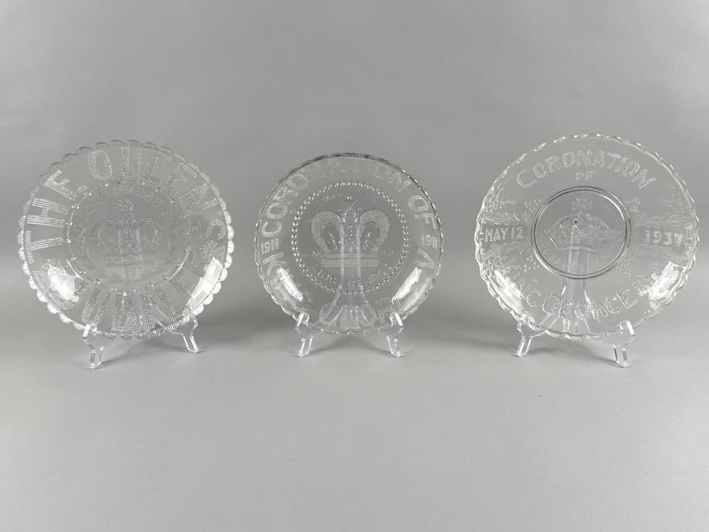 THREE ENGLISH CLEAR GLASS CORONATION AND JUBILEE PLATES 19th/20th Century Diameters 9" and 9.5". (1 of 5)