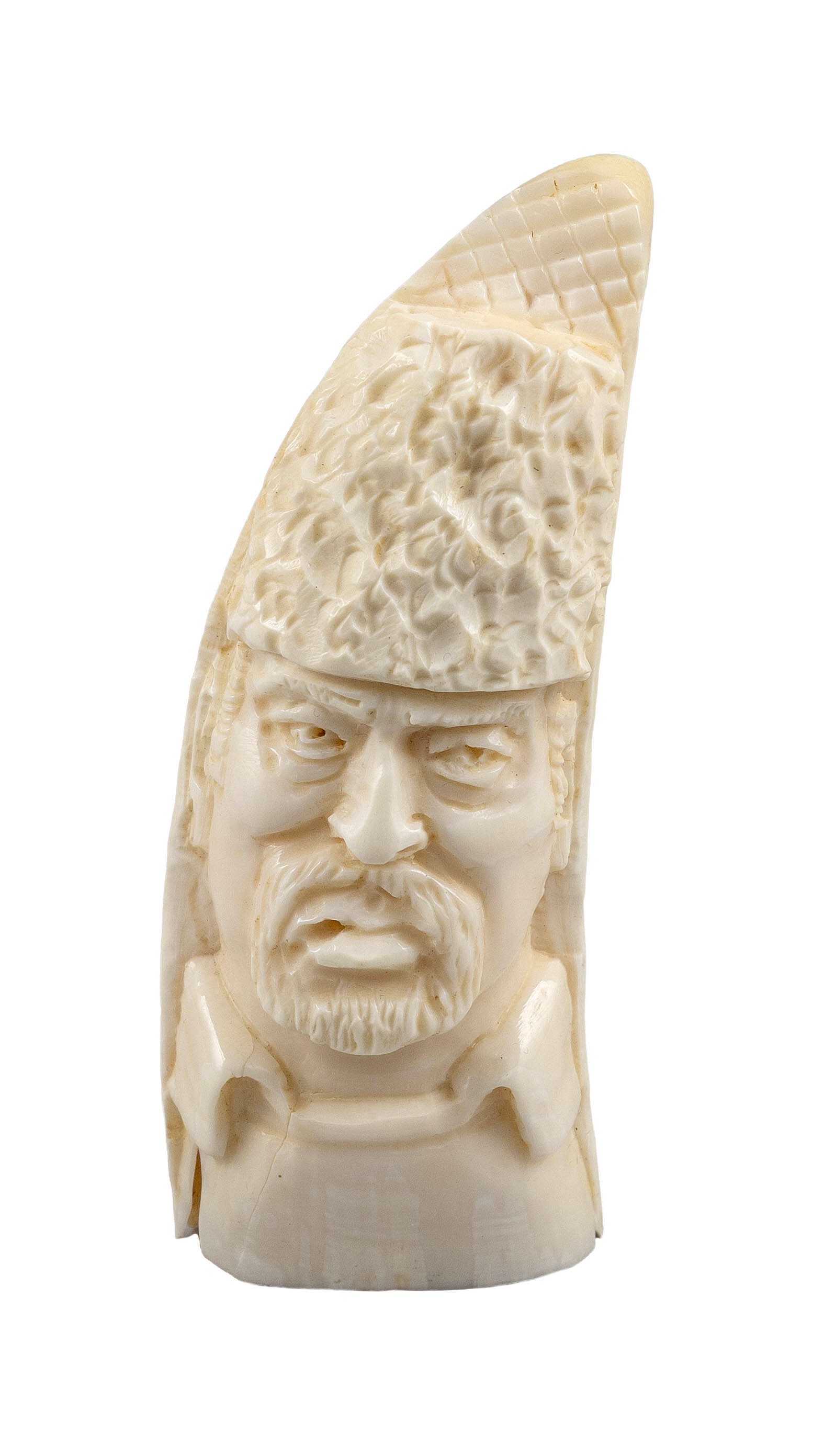 RELIEF-CARVED WHALE'S TOOTH, LIKELY INUIT First Quarter of the 20th Century Length 4.5". (1 of 5)