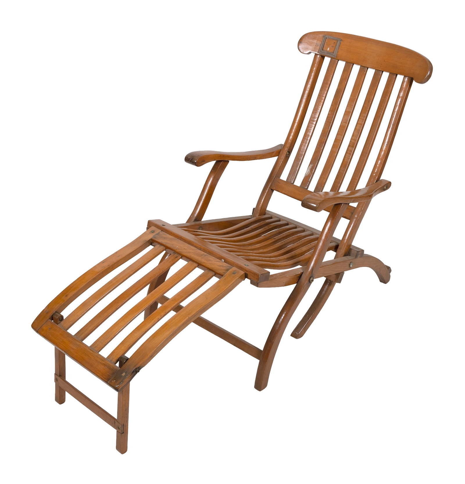 AMERICAN MAIL LINE TEAK DECK CHAIR Early 20th Century Back height 36". Length 53".: AMERICAN MAIL LINE TEAK DECK CHAIR Early 20th Century "American Mail Line" painted on the back. Back height 36". Length 53".