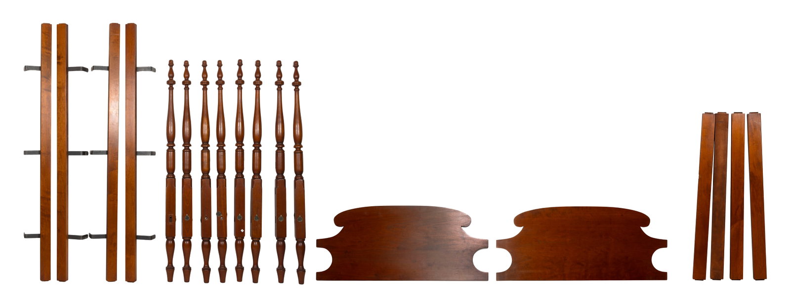 PAIR OF ELDRED WHEELER CHERRY TWIN BEDS Massachusetts, 20th Century Post heights 65.5". (1 of 3)