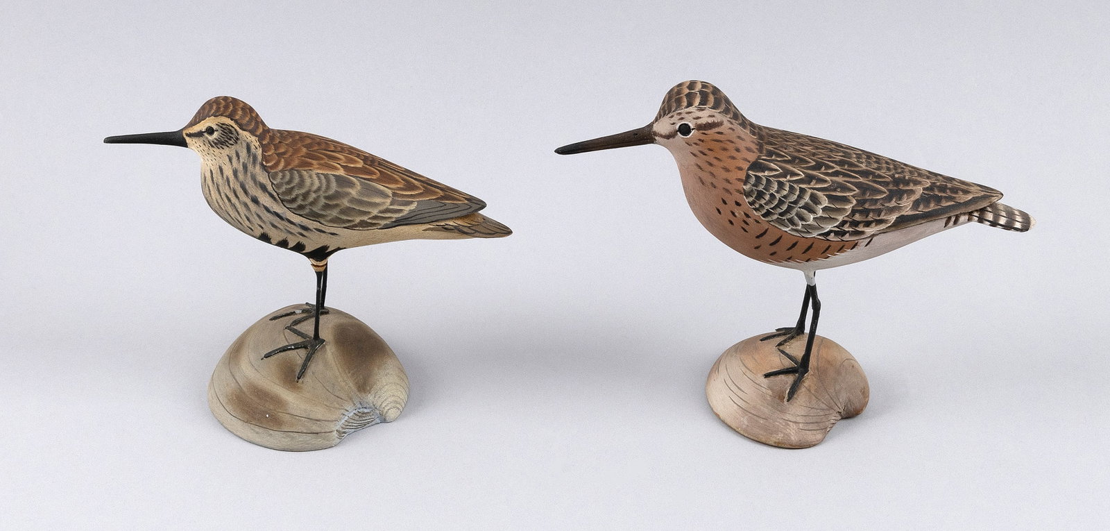 TWO JAMES LAPHAM LIFE-SIZE SHOREBIRDS Dennis Port, Massachusetts, 1909-1987 Heights 5". (1 of 5)
