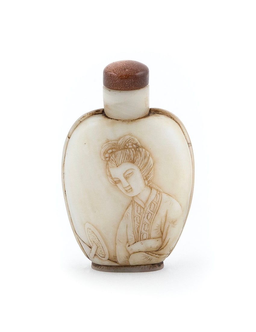 CHINESE CARVED MOTHER-OF-PEARL SNUFF BOTTLE Late 19th Century Height 2". (1 of 3)