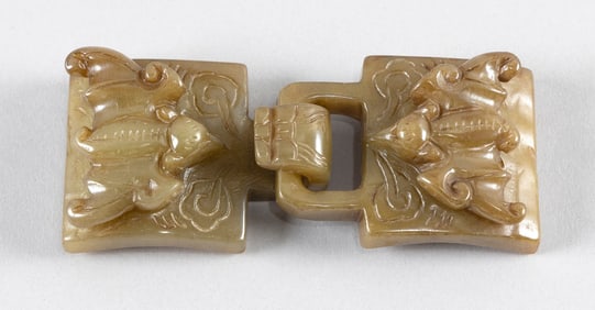 CHINESE CARVED MUTTONFAT JADE BELT BUCKLE 19th Century Length of each piece approx. 2.5". Total
