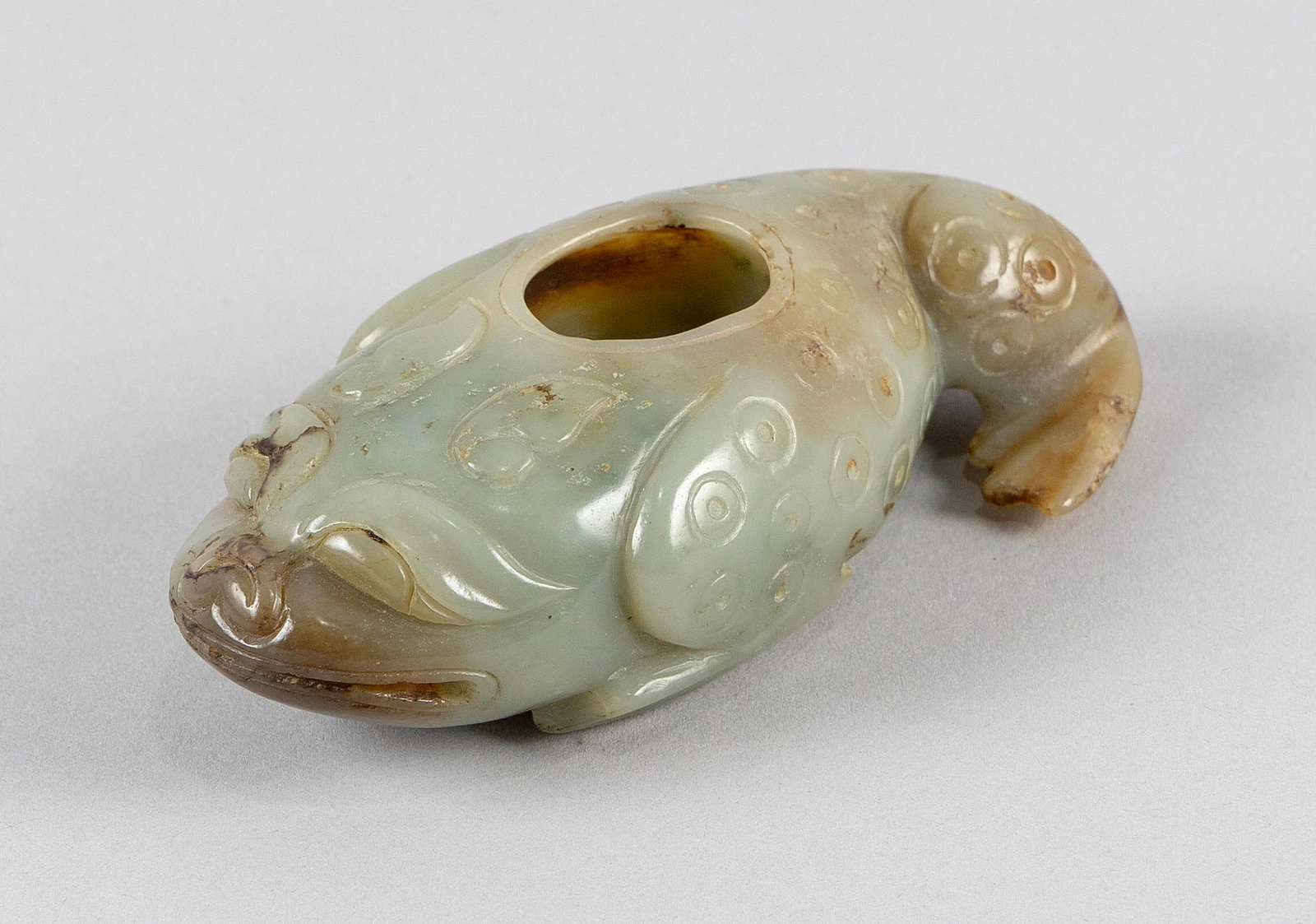 CHINESE CARVED CHICKENBONE JADE BRUSH WASHER Length 5". (1 of 8)