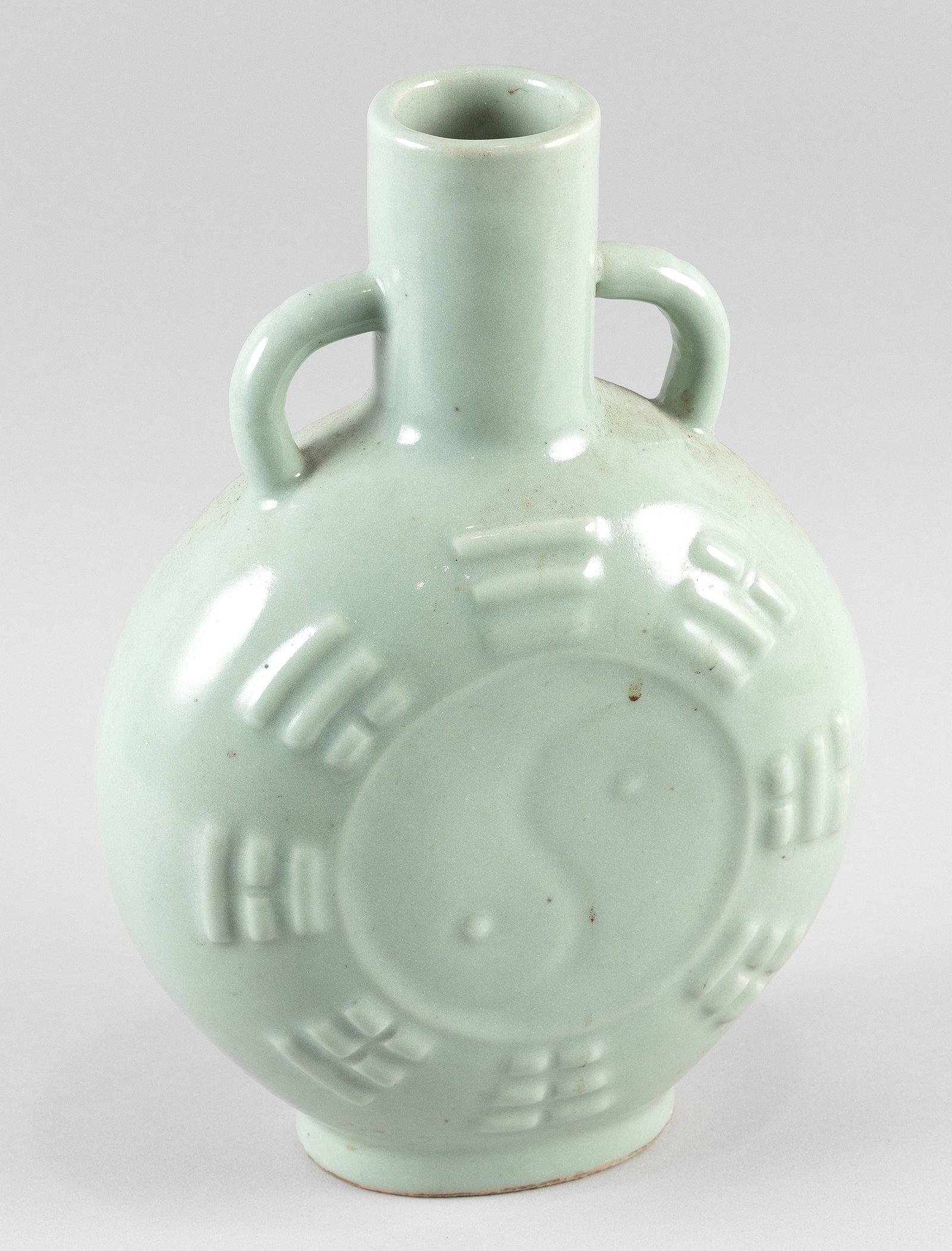 CHINESE CELADON PORCELAIN MOON FLASK OR WINE JUG Early 20th Century Height 12.5". (1 of 3)