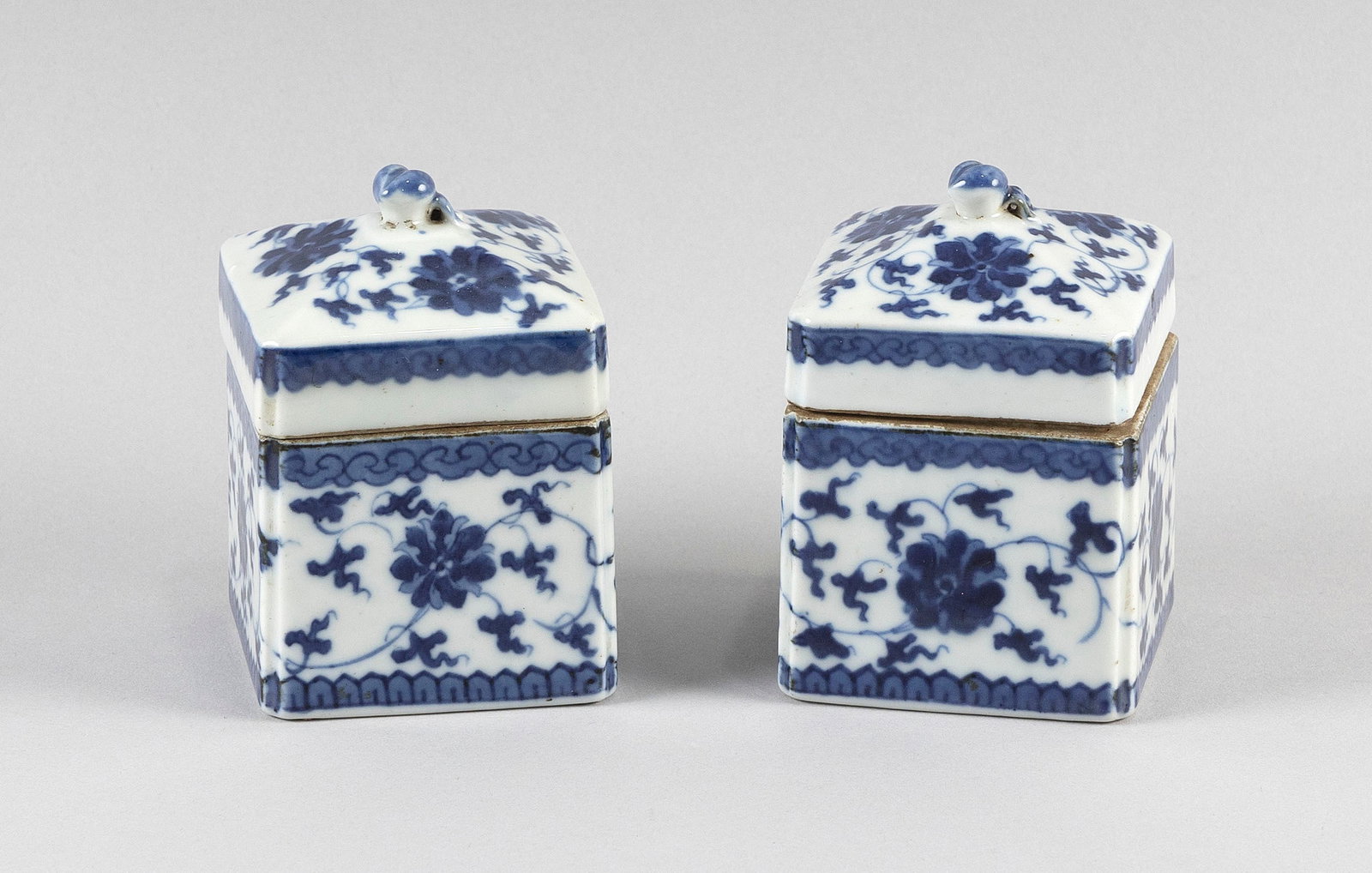 PAIR OF CHINESE BLUE AND WHITE PORCELAIN SQUARE COVERED JARS 19th Century Heights 4". With tiered (1 of 4)