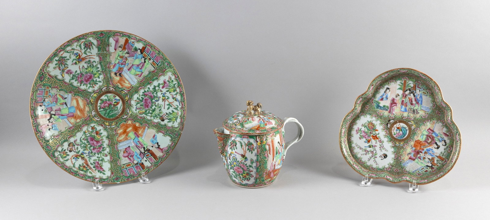 THREE PIECES OF CHINESE EXPORT ROSE MEDALLION PORCELAIN 19th Century: THREE PIECES OF CHINESE EXPORT ROSE MEDALLION PORCELAIN 19th Century 1) Ovoid pitcher with entwined handle and a gilt fu dog knop on cover. Height 8". 2) Trefoil dish with alternating figural and flor