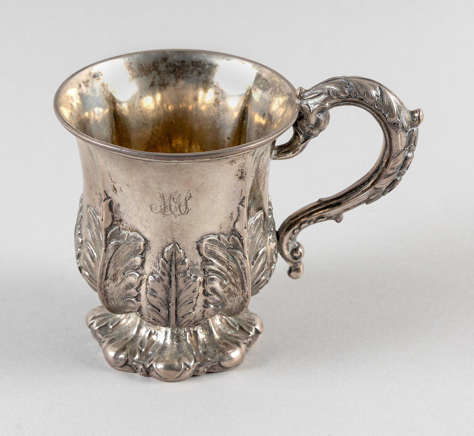 ANGLO-INDIAN STERLING SILVER HANDLED CUP Mid-19th Century Approx. 8.2 troy oz. (1 of 4)