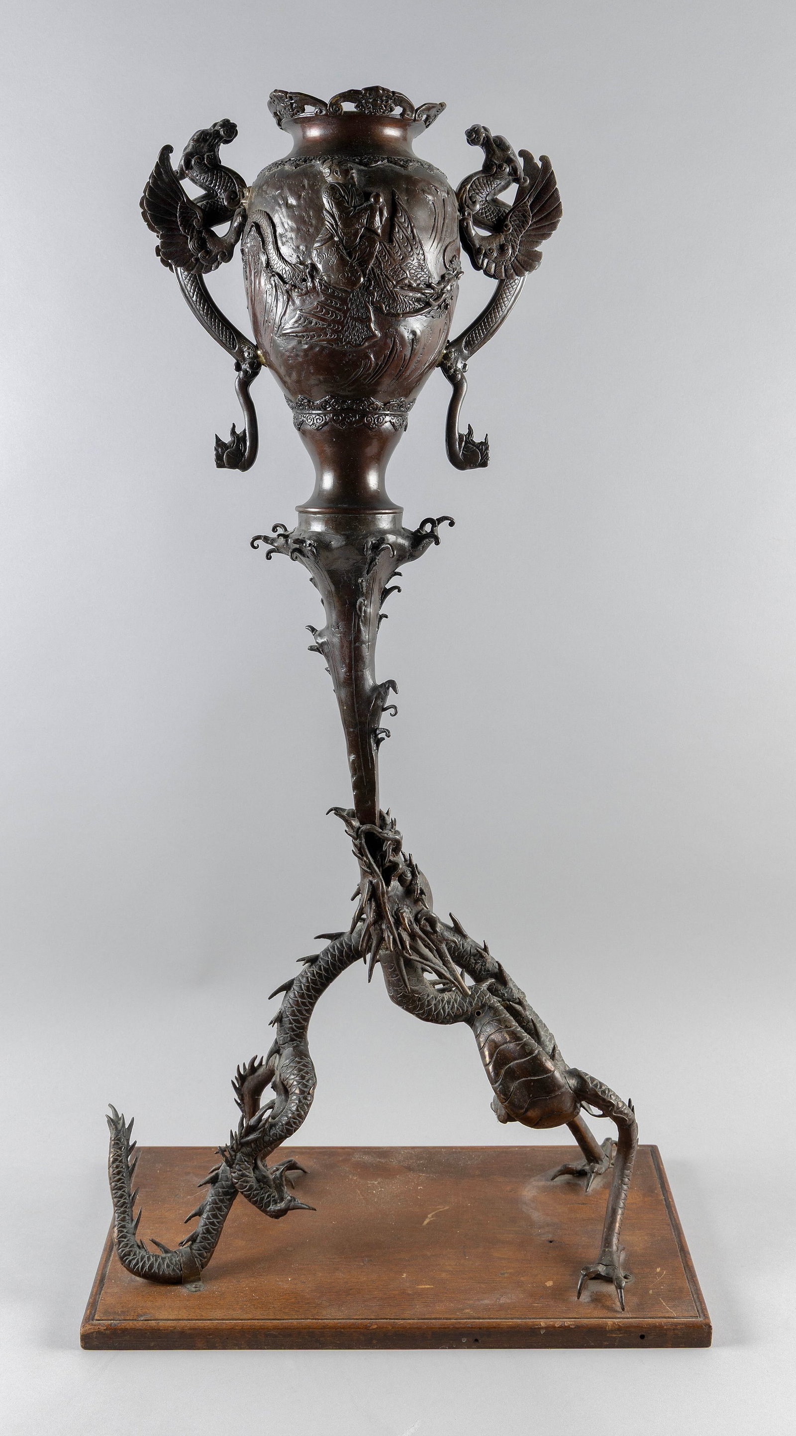 JAPANESE BRONZE TWO-PART CENSER Meiji Period Height 36". Width 19". Depth 11". (1 of 6)