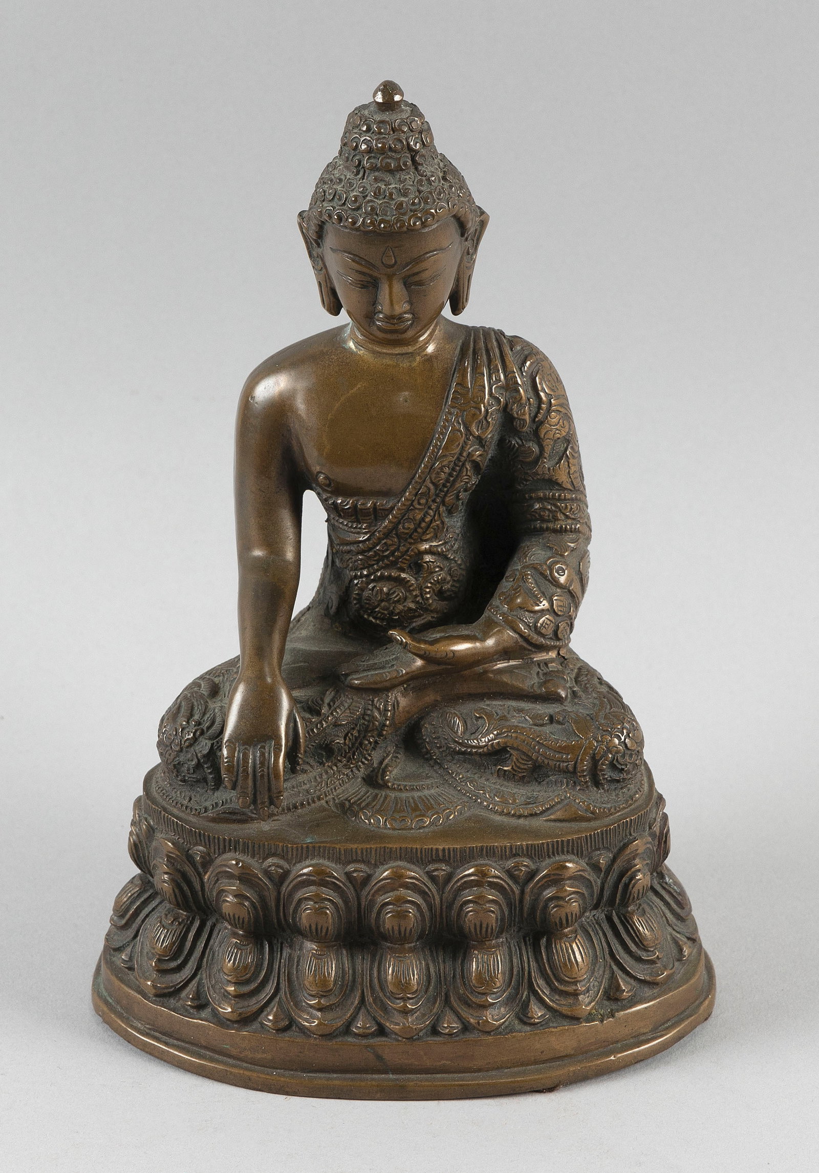 TIBETAN BRONZE FIGURE OF BUDDHA 20th Century Height 9". (1 of 3)