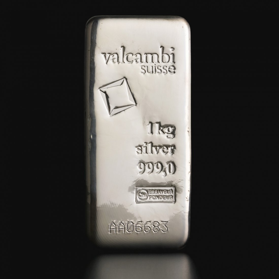 1 kg Valcambi Silver Bar (1 of 1)